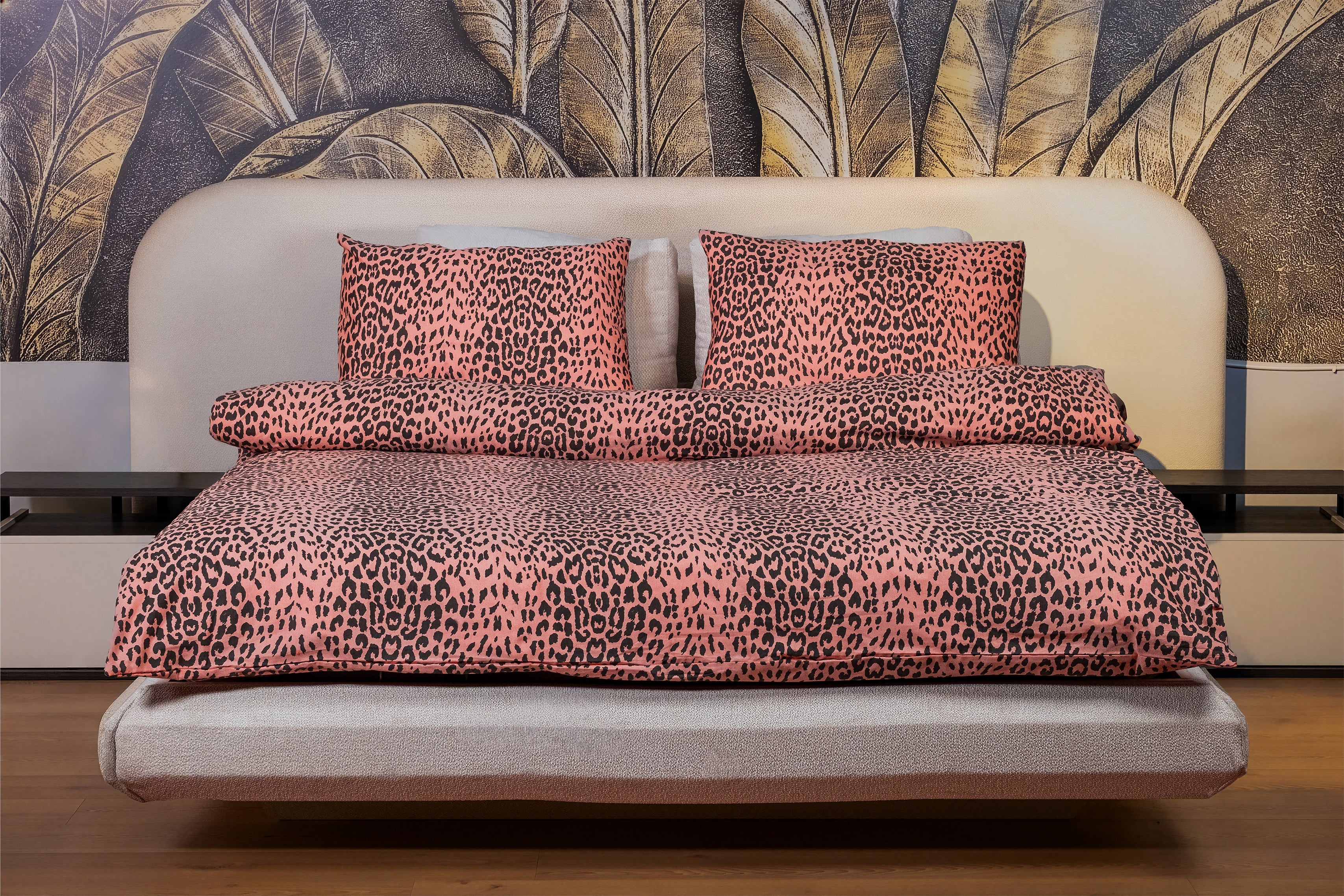 ROSE FERAL - Çift Kişilik Nevresim Takımı - 4 Parça